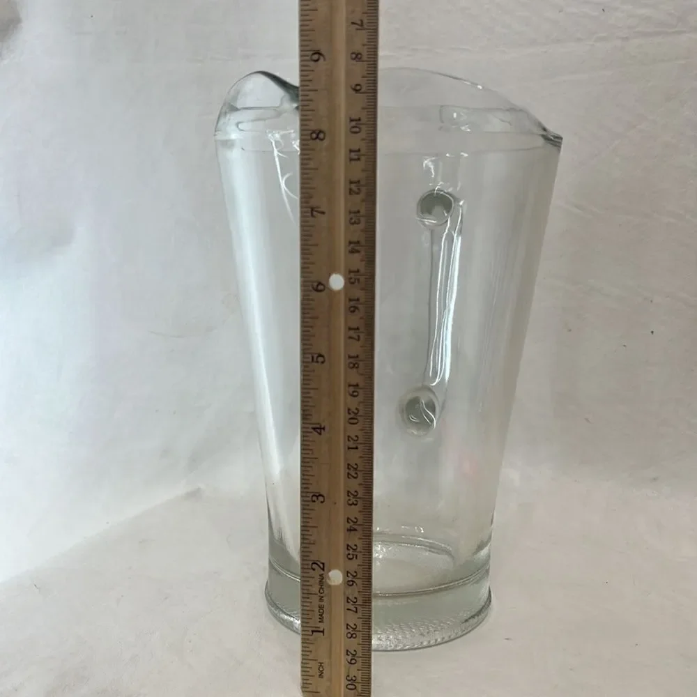 Glass Pitcher 56 Oz Or 7 Cups Handle Spout 9 In Tall 5 1/2 In Round Heavy Durabl